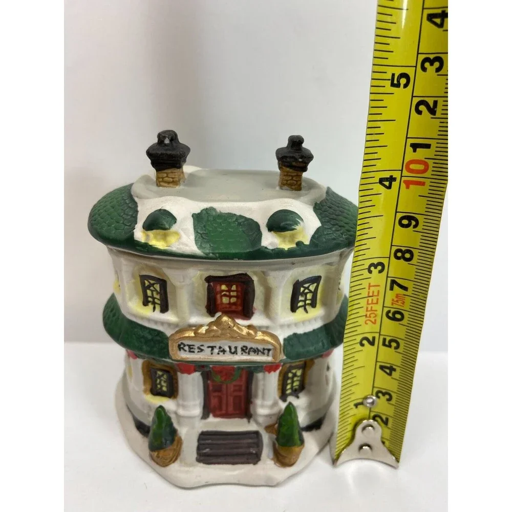 Vtg Greenbrier International Inc. Christmas Town Decoration Restaurant Building